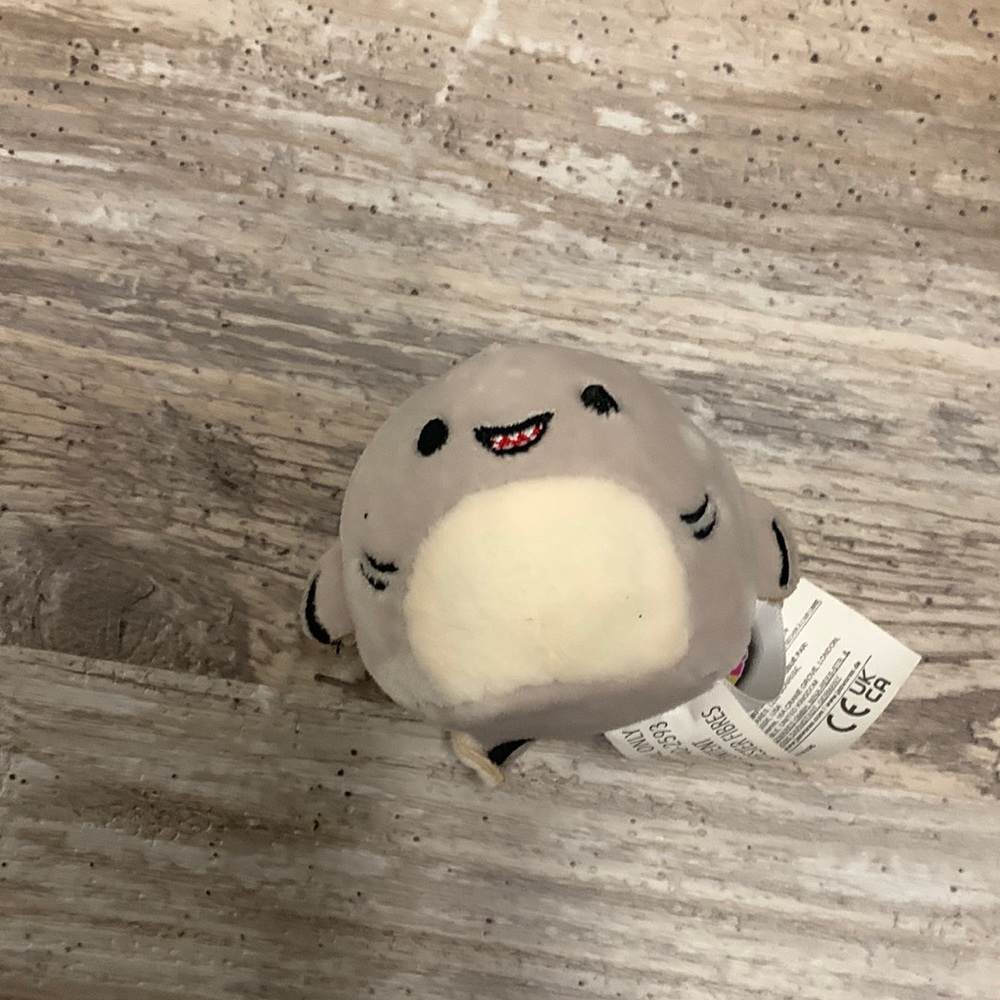 “Gordon” original squishmallow